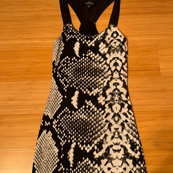 NWOT Bebe Maxi - Picture 3 of 5
